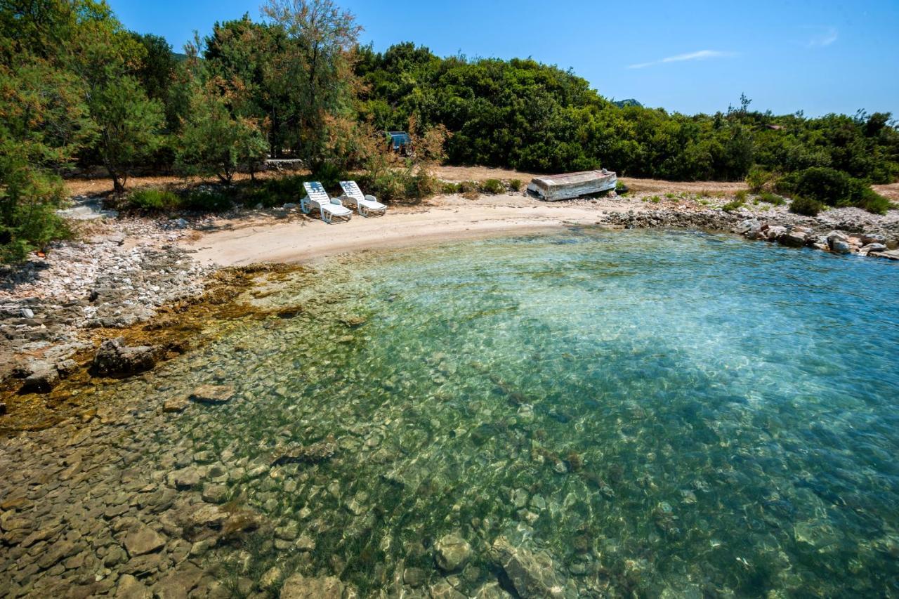 Secluded Fisherman'S Cottage Cove Zuborovica, Pasman - 321 Mrljane Esterno foto