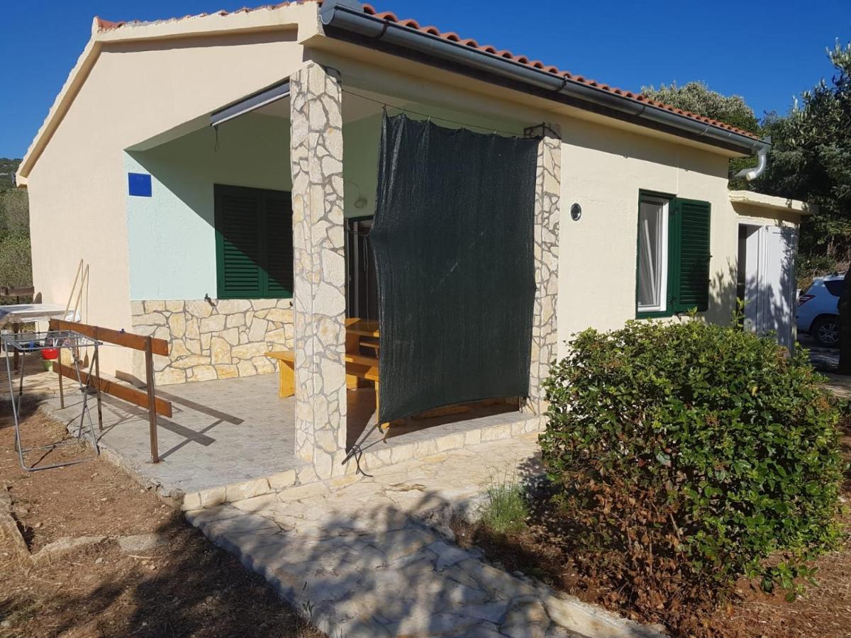 Secluded Fisherman'S Cottage Cove Zuborovica, Pasman - 321 Mrljane Esterno foto