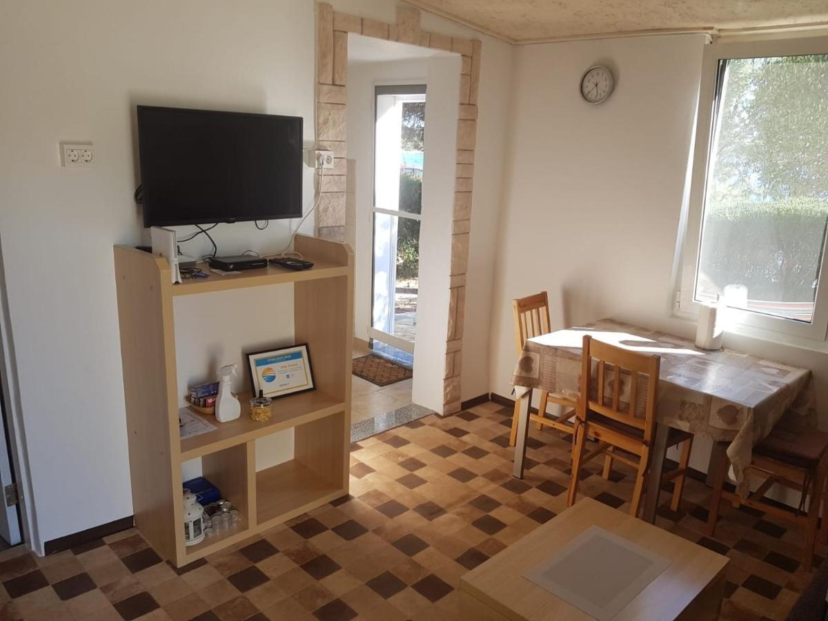 Secluded Fisherman'S Cottage Cove Zuborovica, Pasman - 321 Mrljane Esterno foto